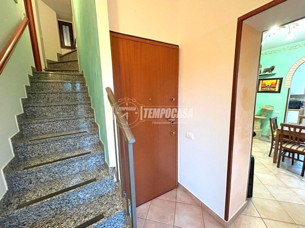 Casa indipendente a Villa guardia in Viale Della Rimembranza 20 - Foto 2