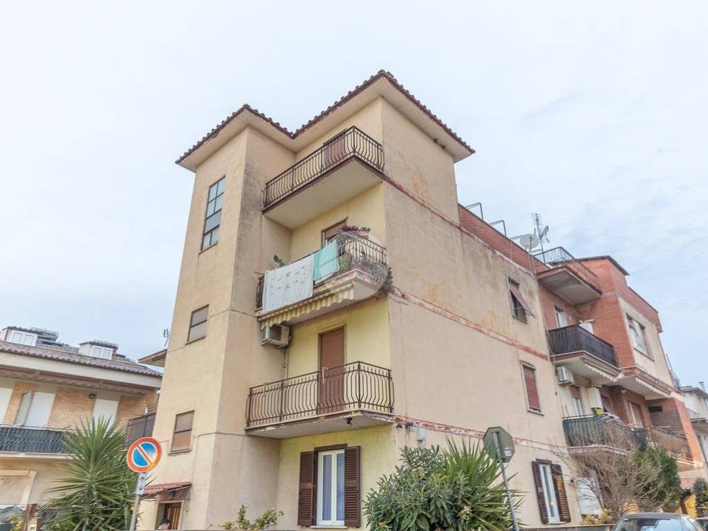 Appartamento a Tivoli in Via Rosolina, 124 - Foto 3