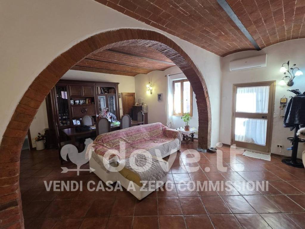 Villa a Montepulciano in Via Fratelli Braschi, 23 - Foto 3