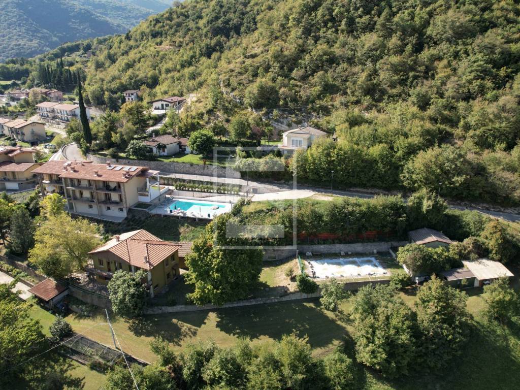Villa a Tignale in Via Pegol, 8 - Foto 2
