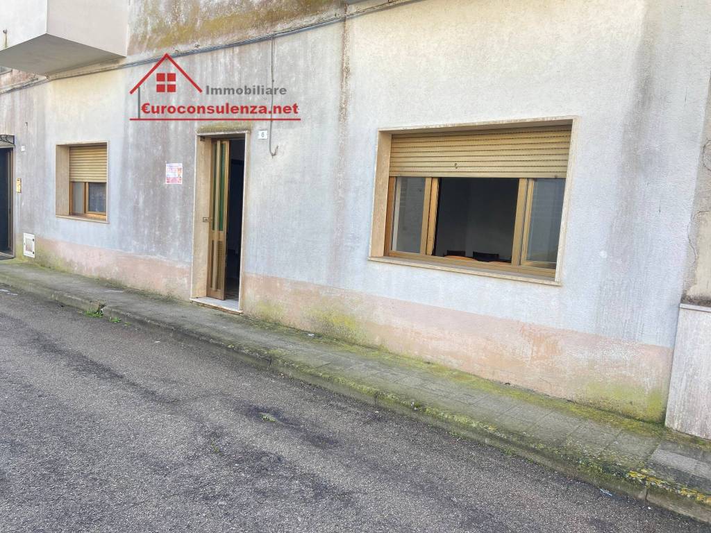 Appartamento a Presicce-acquarica in Via Salvo D'Acquisto - Foto 2