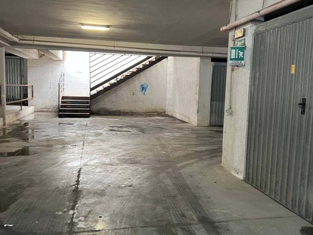 Box / garage a Latina in Via Oslo - Foto 5