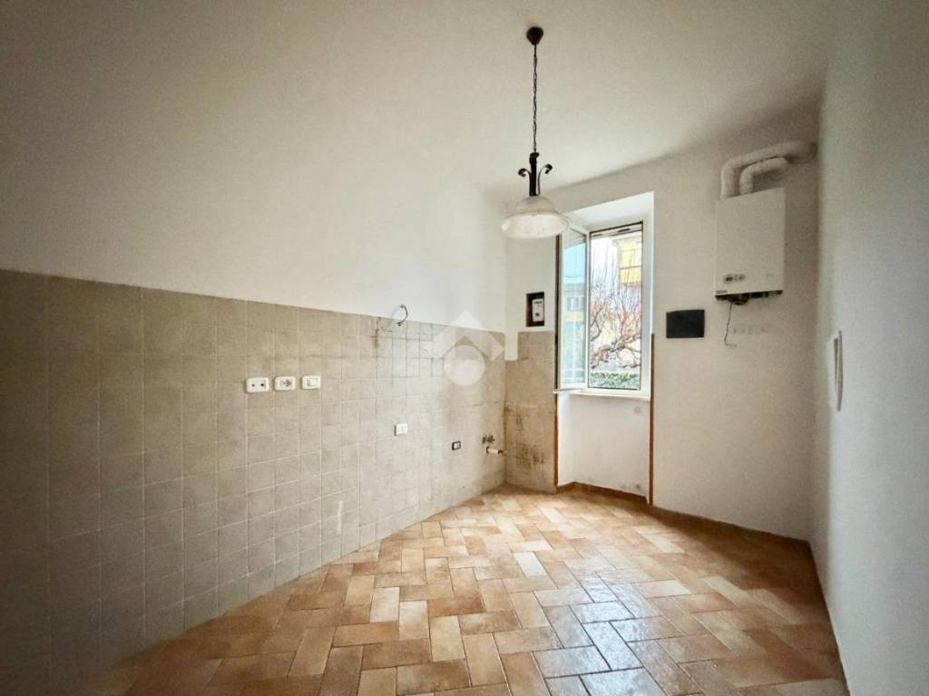 Appartamento a Viterbo in Via Don Giovanni Minzoni - Foto 3