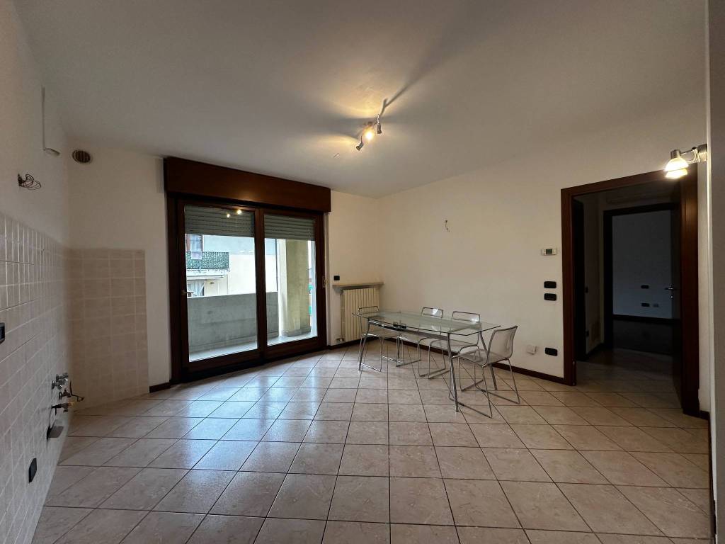 Appartamento a Verona in via legnago, 39 - Foto 2