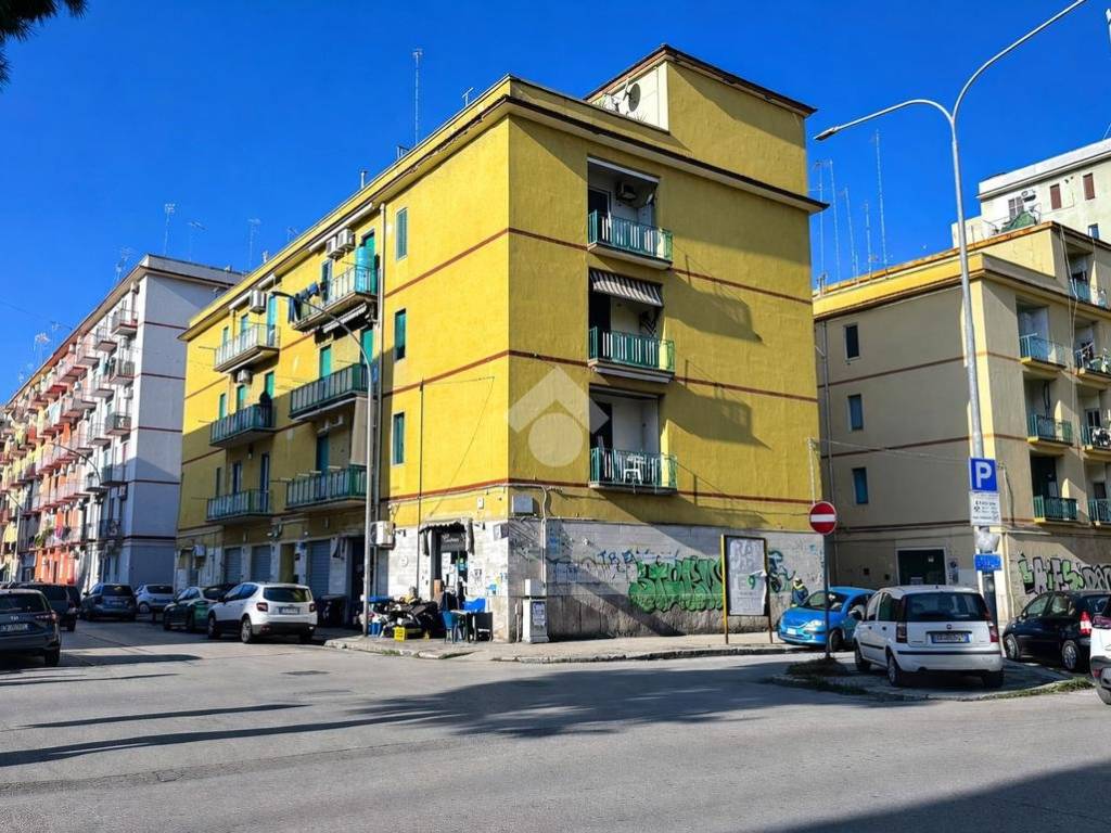 Appartamento a Foggia in Via Vincenzo Dattoli, 26 - Foto 2