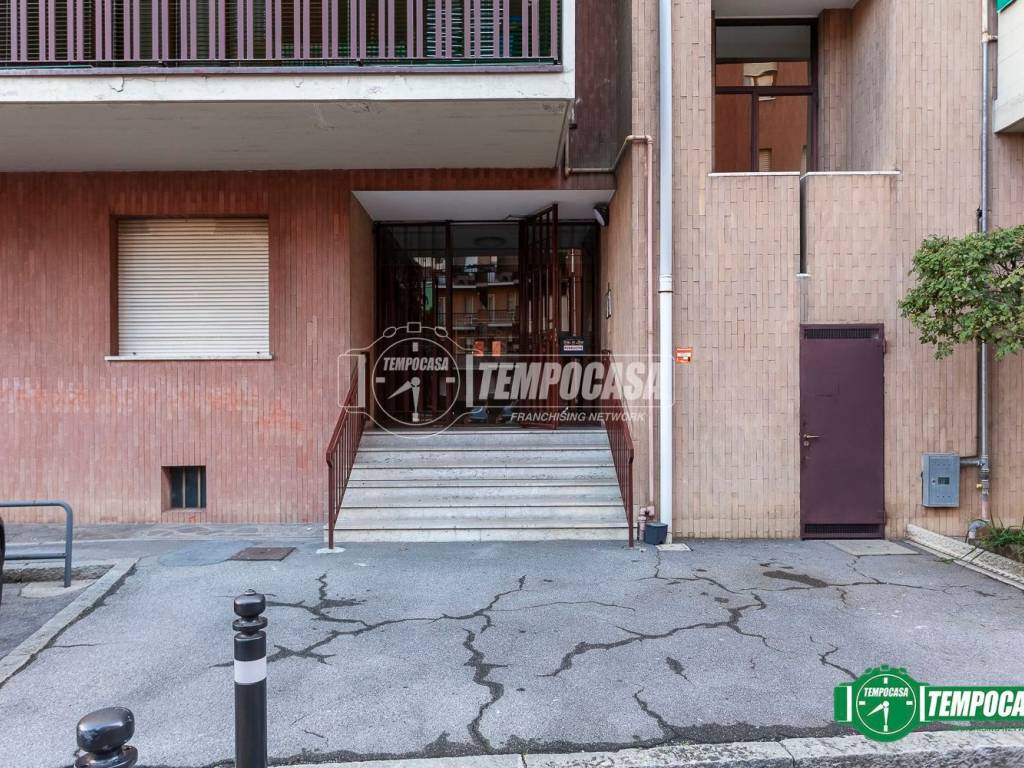 Appartamento a Bergamo in Via Giosuè Carducci - Foto 5