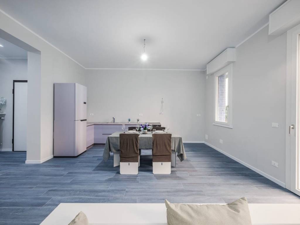 Appartamento a Reggio emilia in Via Pier Giacinto Terrachini - Foto 2