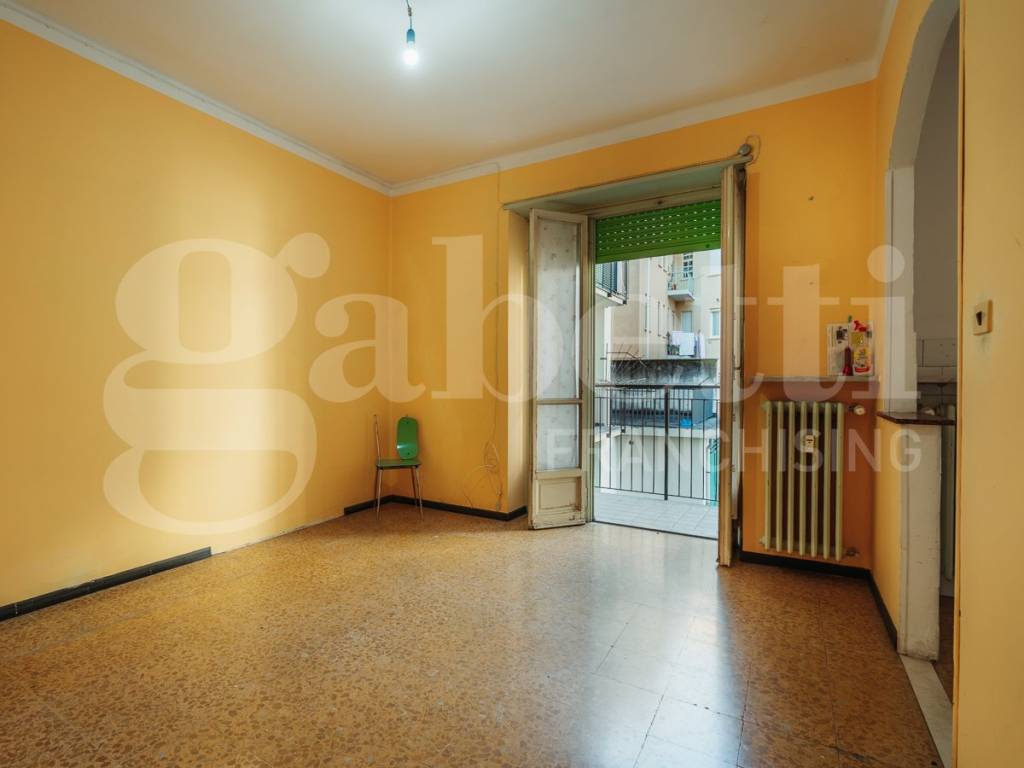 Appartamento a Pinerolo in Piazza Guglielmone, 3 - Foto 4