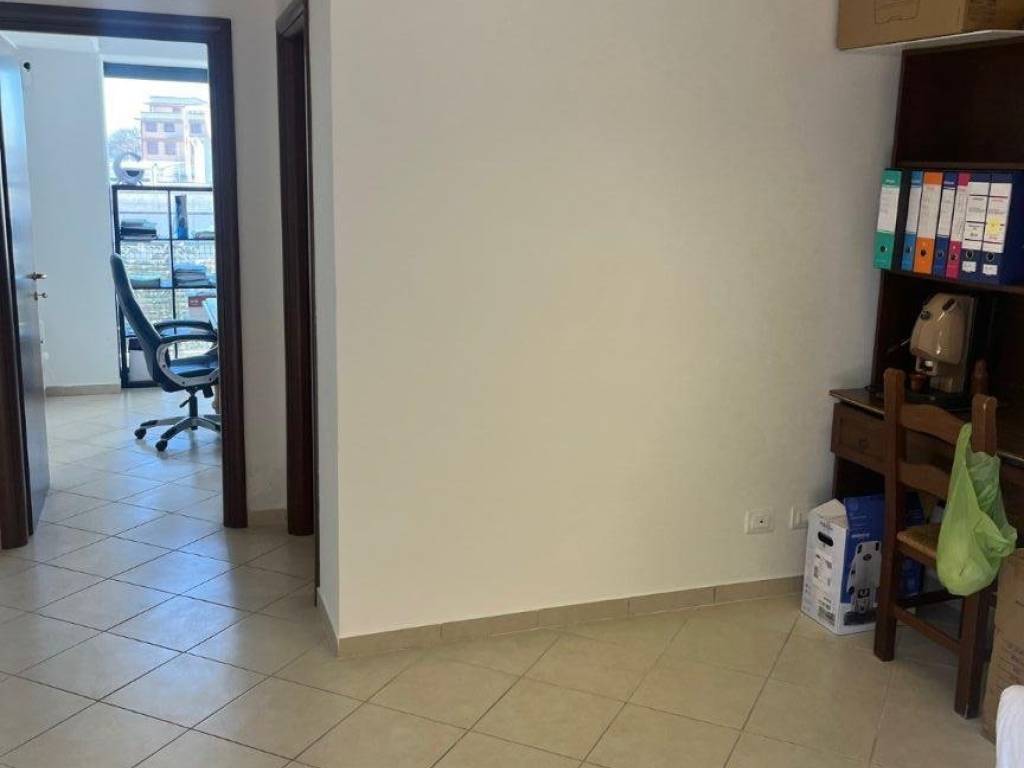 Immobile a Pomezia in Via dei Castelli Romani, 24 - Foto 5