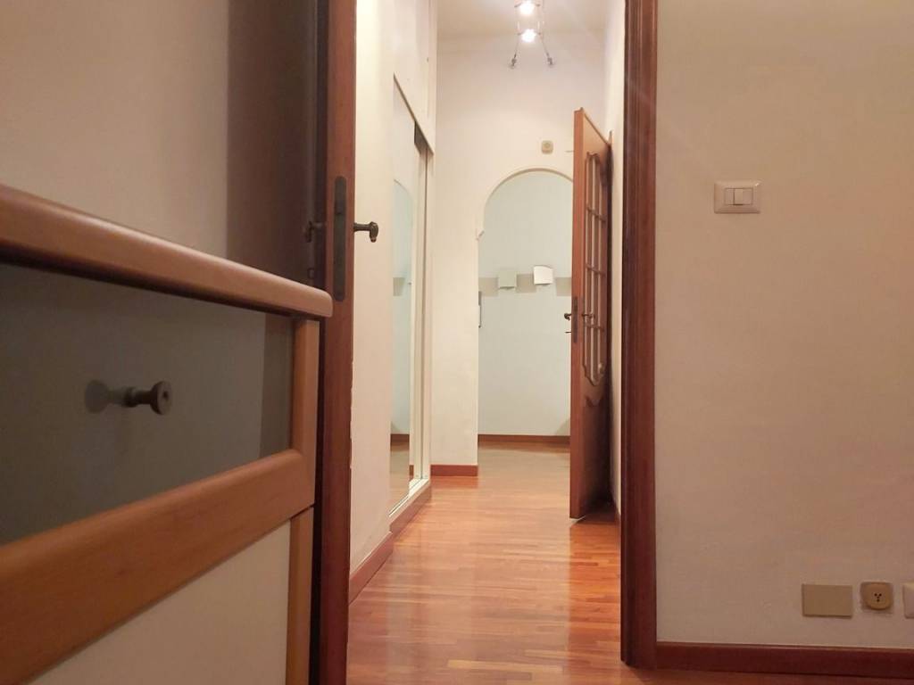 Appartamento a Genova in Via Giovanni Torti - Foto 5