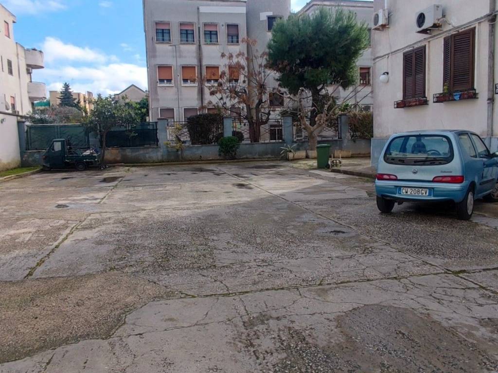 Appartamento a Brindisi in Via Francesco De Pinedo, 2 - Foto 3