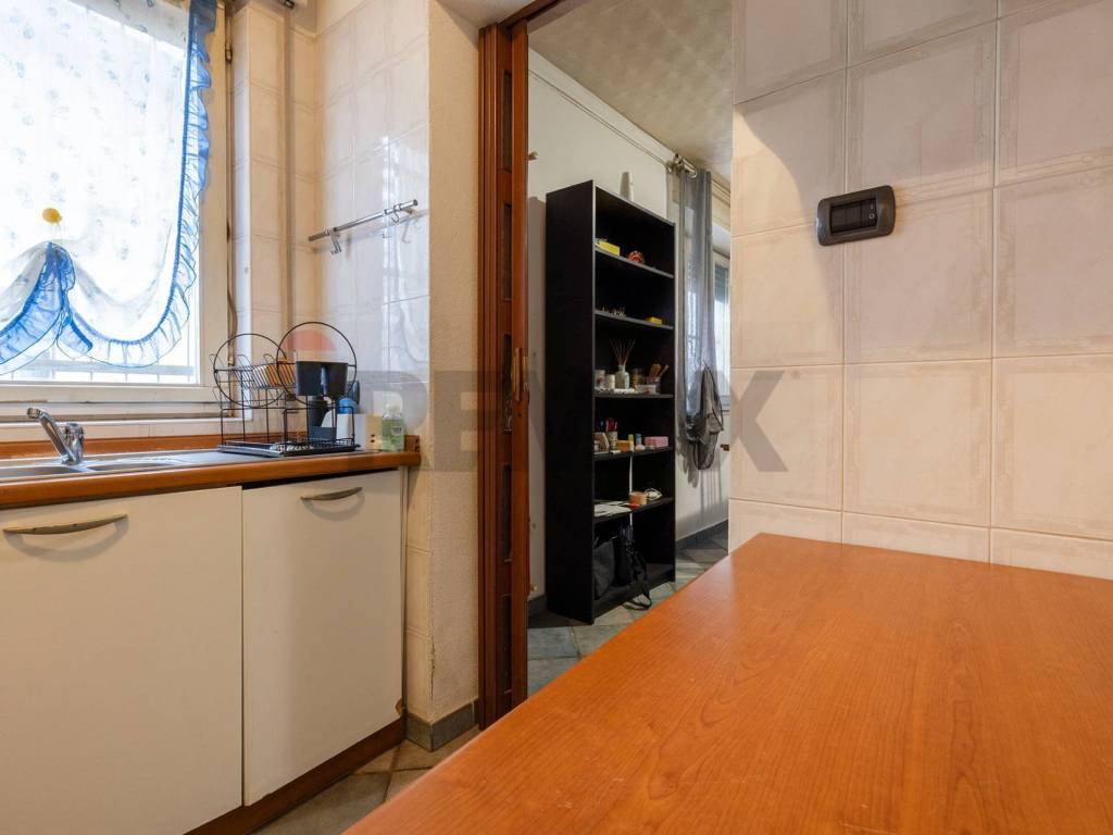 Appartamento a Biandronno in VIA MAZZINI, 12 - Foto 5