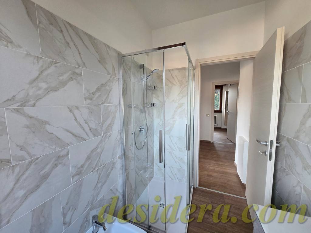 Appartamento a Castelletto sopra ticino in Via 1 Maggio, 27 - Foto 3