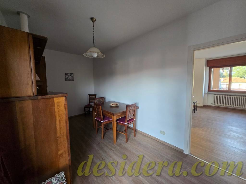 Appartamento a Castelletto sopra ticino in Via 1 Maggio, 27 - Foto 4