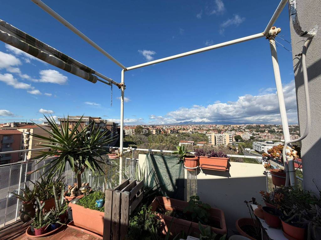 Appartamento a Catania in Viale Mario Rapisardi - Foto 2