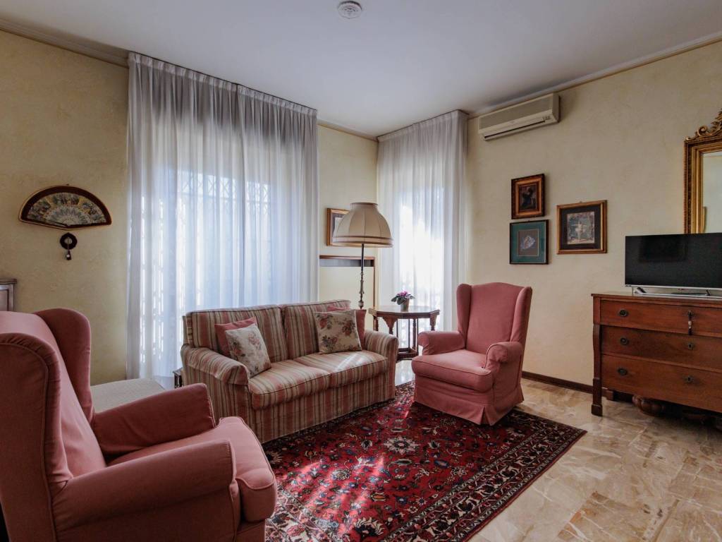 Appartamento a Brescia in Via Guglielmo Marconi - Foto 3