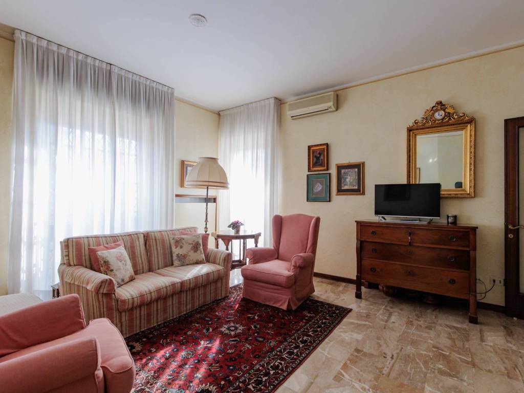Appartamento a Brescia in Via Guglielmo Marconi - Foto 4