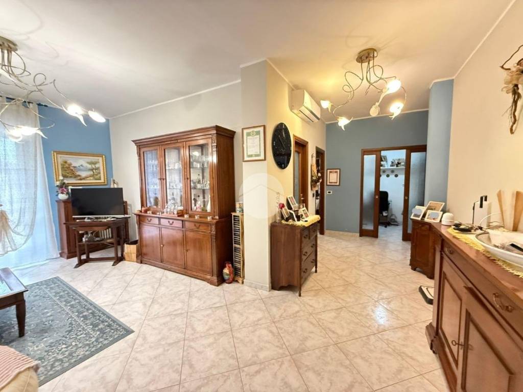 Appartamento a Collegno in Via Roma, 33 - Foto 4