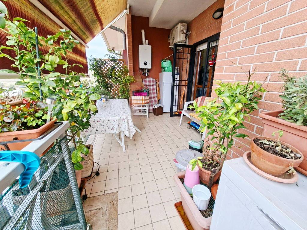 Appartamento a Monte compatri in Via Lago di Bolsena - Foto 2