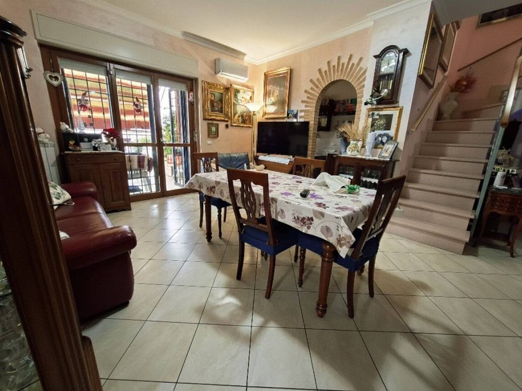 Appartamento a Monte compatri in Via Lago di Bolsena - Foto 4