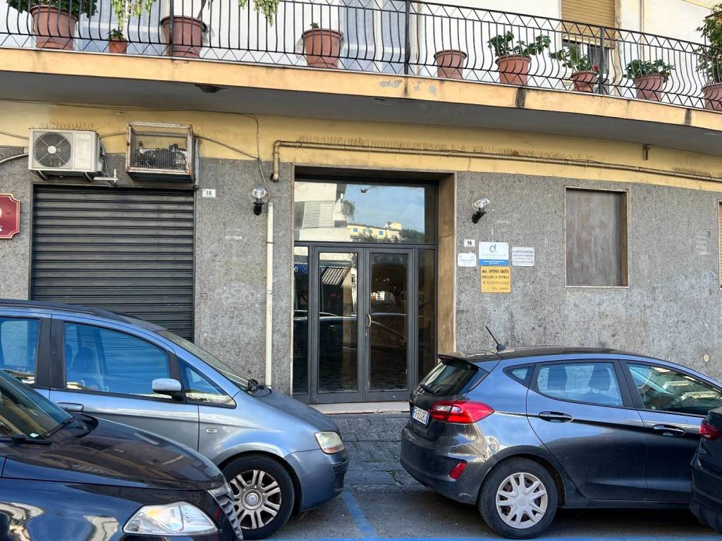 Appartamento a Portici in Via Armando Diaz, 16 - Foto 4
