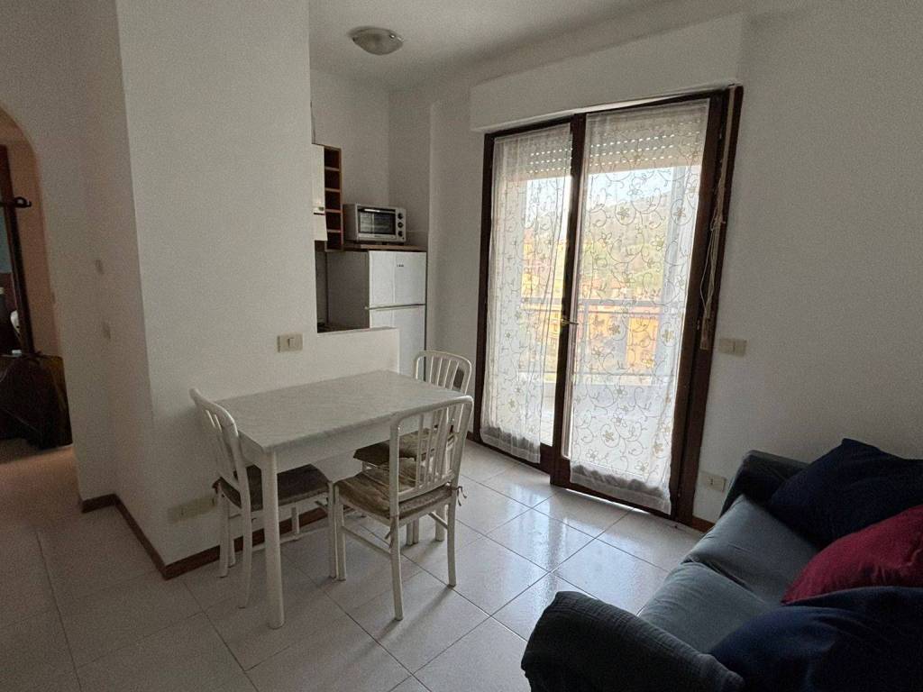 Appartamento a Perugia in Via Alessandro Manzoni - Foto 2