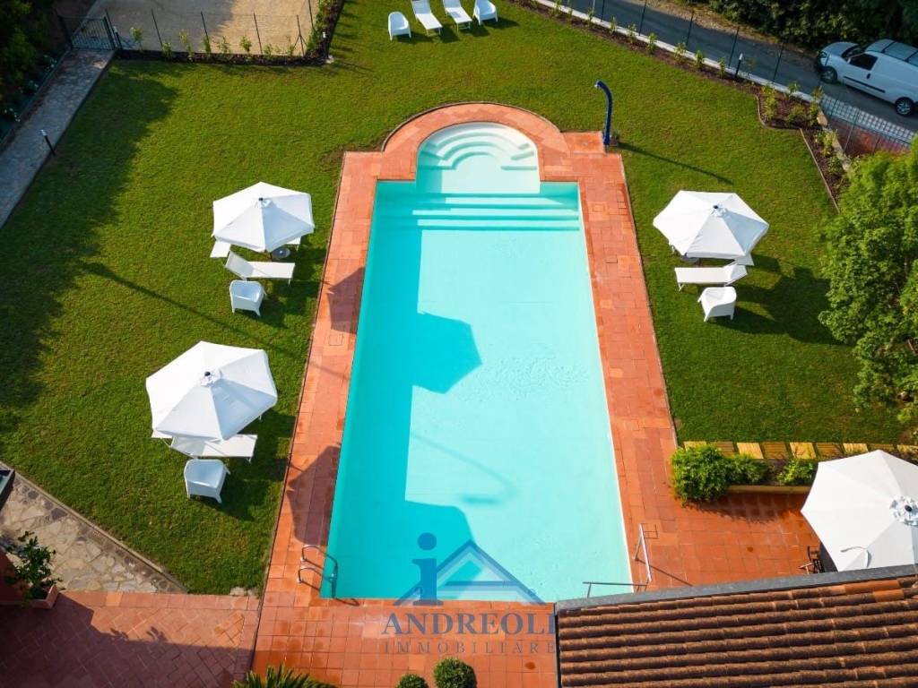 Appartamento a Peschiera del garda in Via Dolci - Foto 4