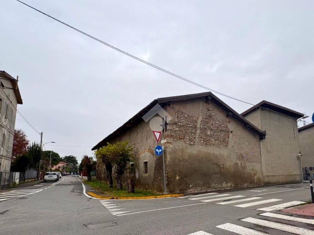 Rustico / casale a Brembate in Via Grignano, 15 - Foto 2