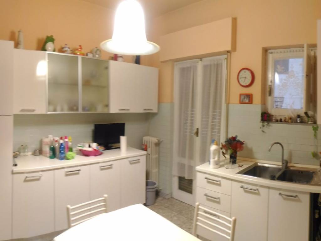 Appartamento a Arezzo in Viale Giotto, 41 - Foto 2