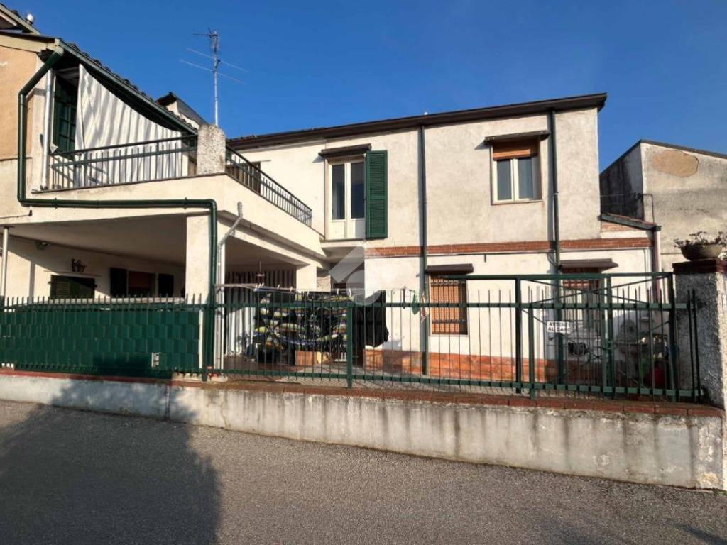 Casa indipendente a Vaiano cremasco in Via asilo - Foto 2