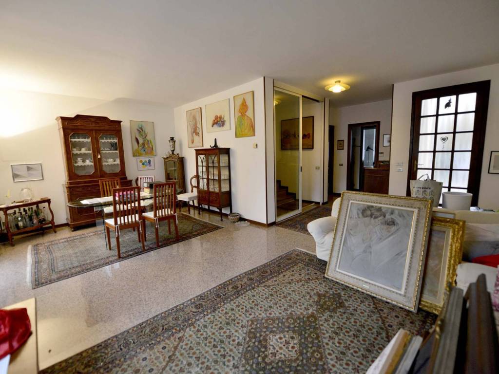 Villa a Bergamo in Via Vittorio Alfieri, 17 - Foto 3