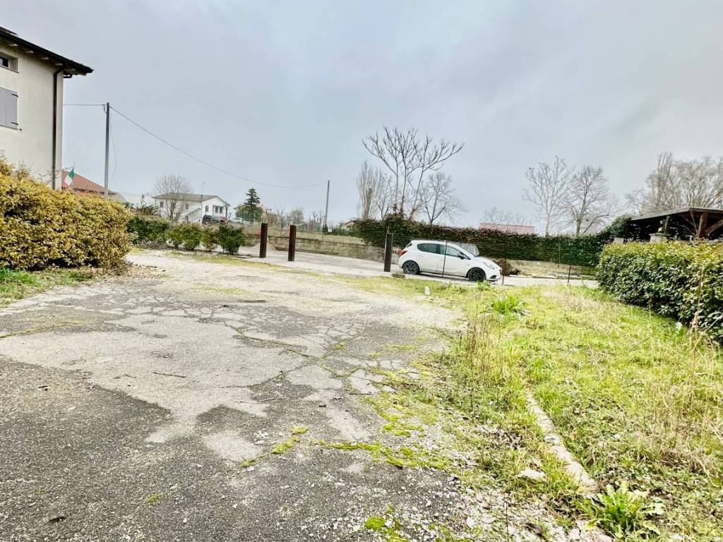 Villa a Mirandola in Via Imperiale, 261 - Foto 2