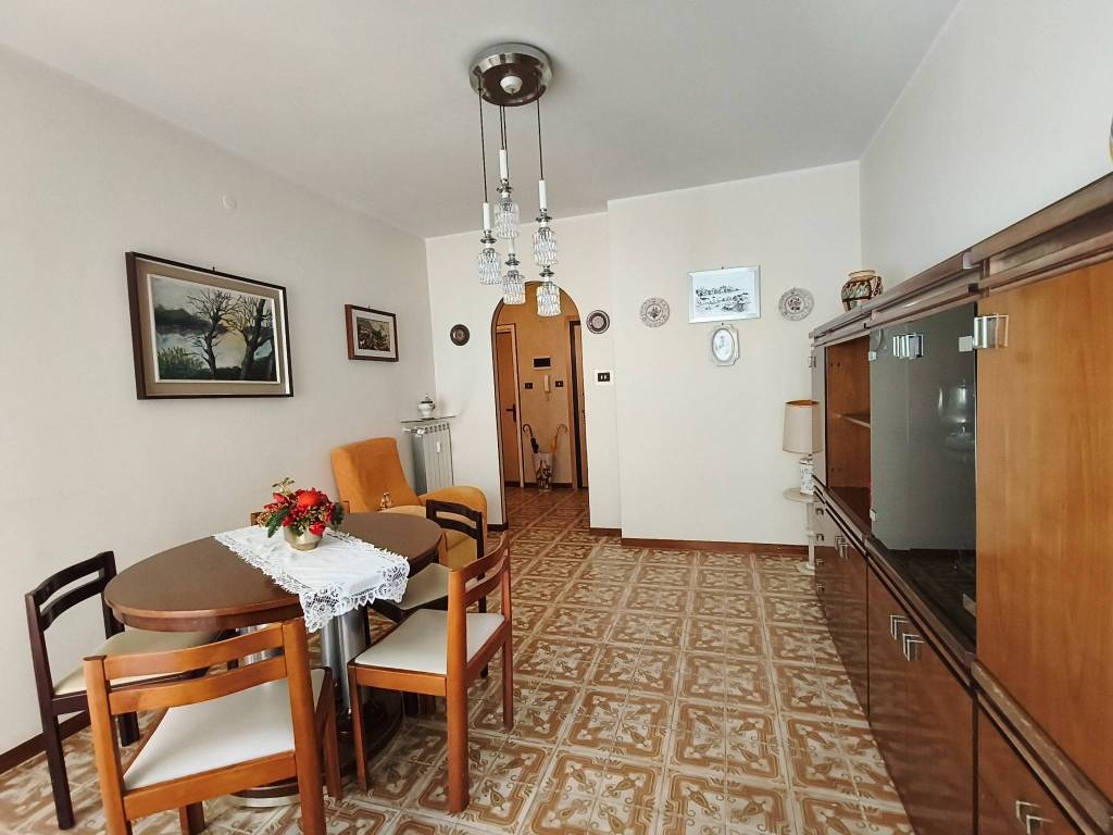 Appartamento a Trieste in Via Ercolano Salvi, 5 - Foto 2