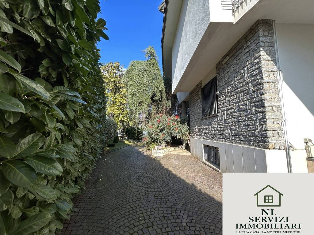 Villa a Gallarate in Via Goffredo Mameli - Foto 5