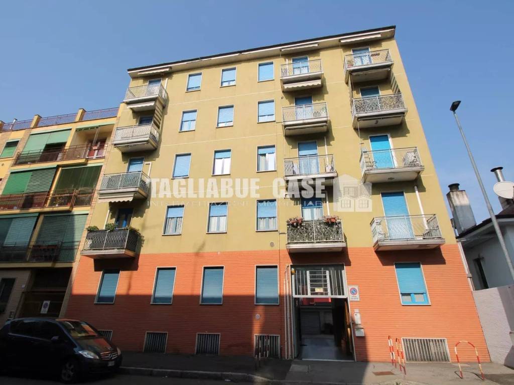 Box / garage a Bresso in Via Simone De Gatti, 30 - Foto 2