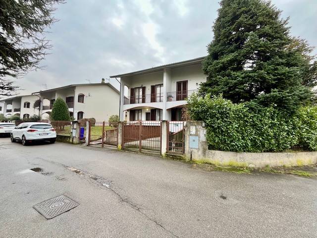 Villa a Mediglia in Via Ciro Menotti, 63 - Foto 4