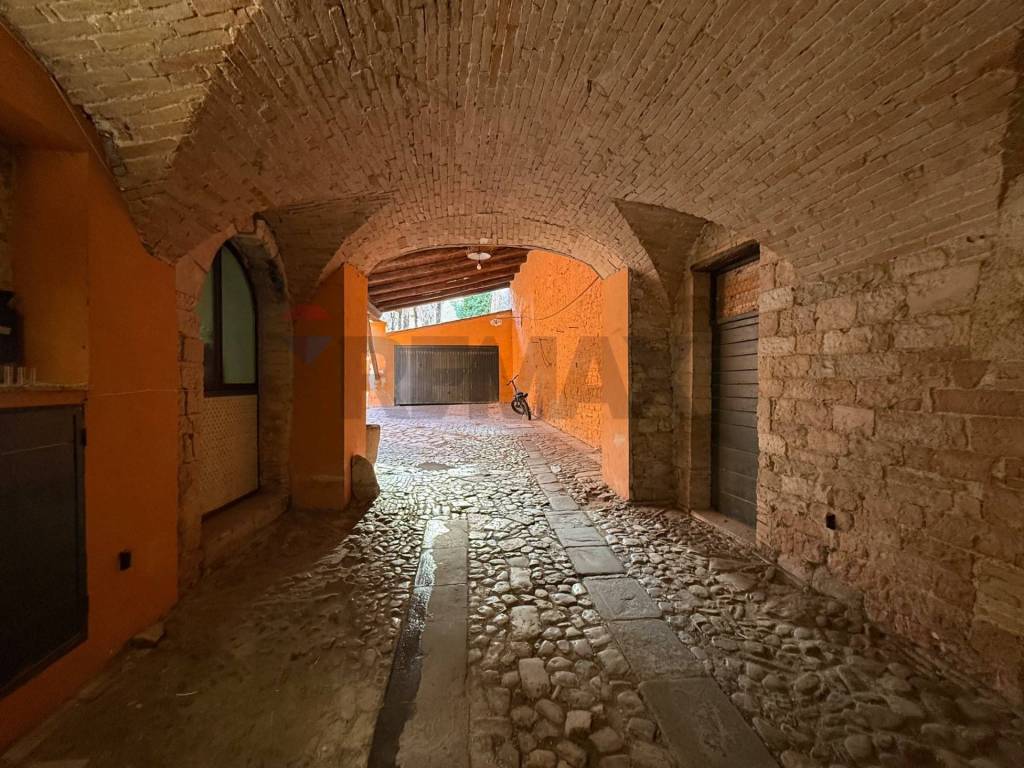 Appartamento a Foligno in VIA DEL LICEO, 13 - Foto 3
