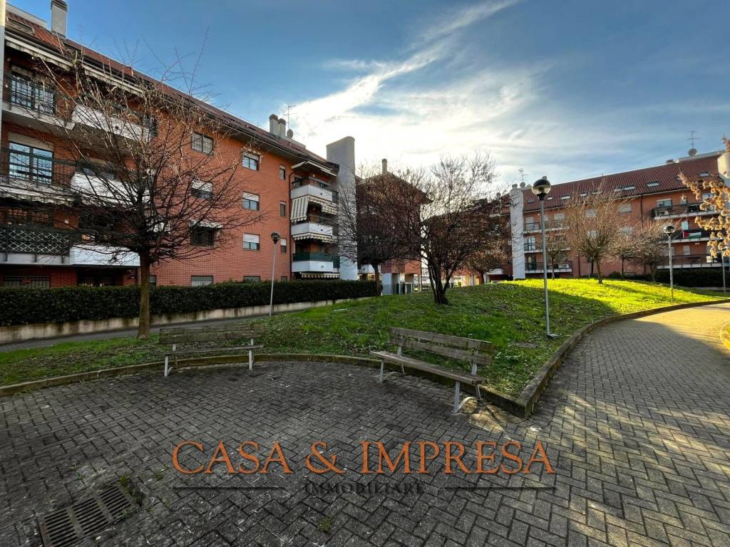 Appartamento a Vimodrone in Via Padana Superiore, 30 - Foto 2