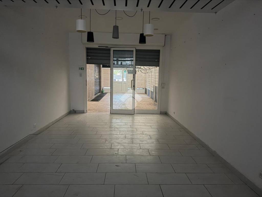 Immobile a Pomezia in Via Roma, 91 - Foto 2