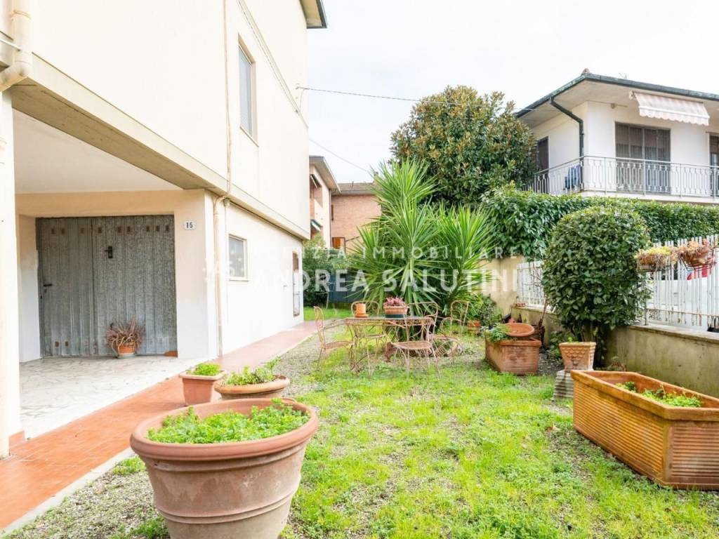 Appartamento a Pontedera in Via F. Santi, , 56025 - Foto 4