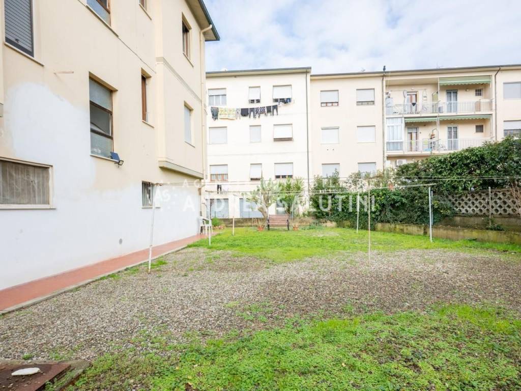 Appartamento a Pontedera in Via F. Santi, , 56025 - Foto 5