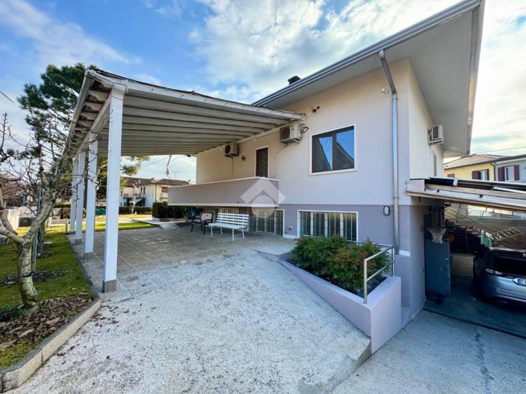 Villa a Malo in Via dei Granatieri, 1 - Foto 4