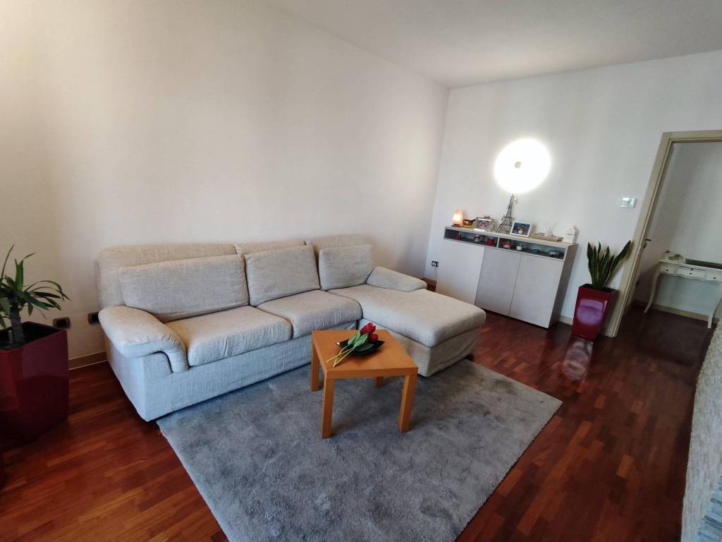 Appartamento a Paderno dugnano in Via Adelaide Maria Montessori, 6 - Foto 3