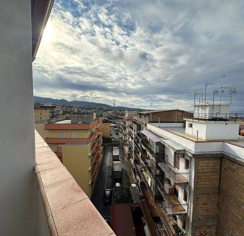 Appartamento a Reggio calabria in Via Saracinello - Foto 4