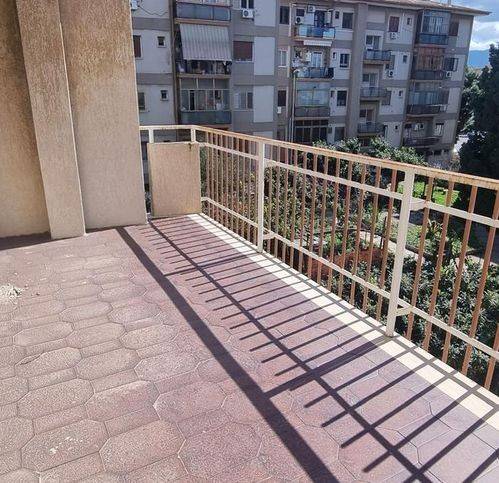Appartamento a Reggio calabria in Via Botteghelle, 62 - Foto 3