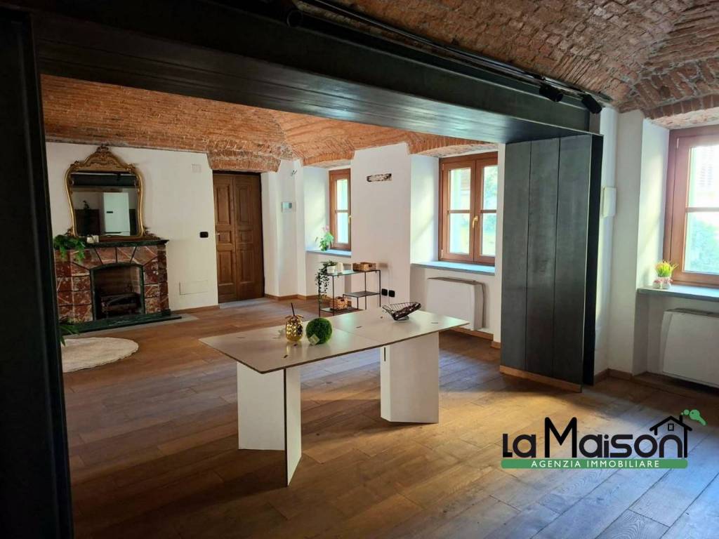 Appartamento a Ivrea in Via della Cattedrale, 3 - Foto 2