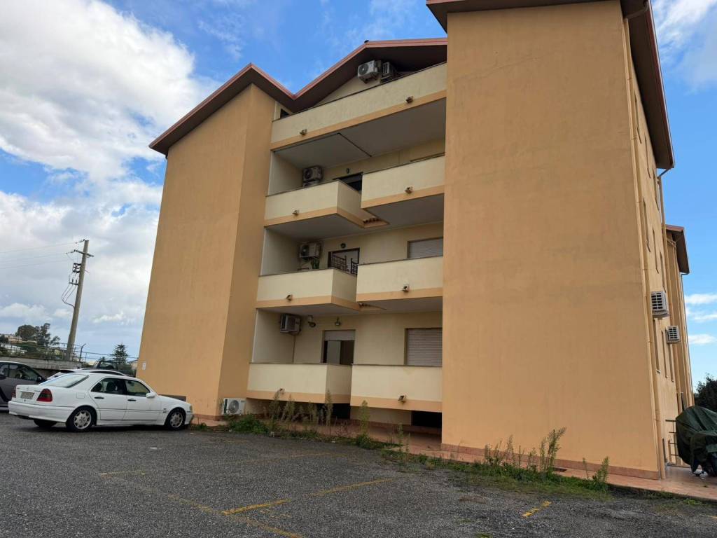 Appartamento a Catanzaro in Via Michele Maria Manfredi - Foto 4