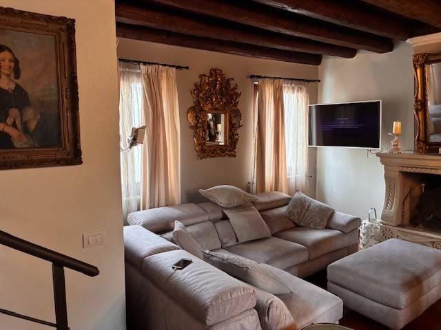 Appartamento a Verona in Via Giosuè Carducci, 31 - Foto 3