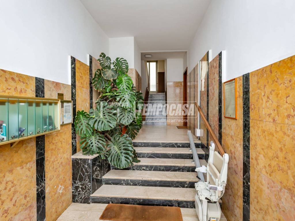Appartamento a Chieri in Via Trofarello - Foto 2