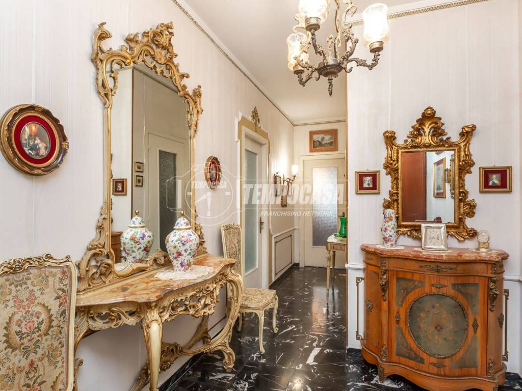 Appartamento a Chieri in Via Trofarello - Foto 3